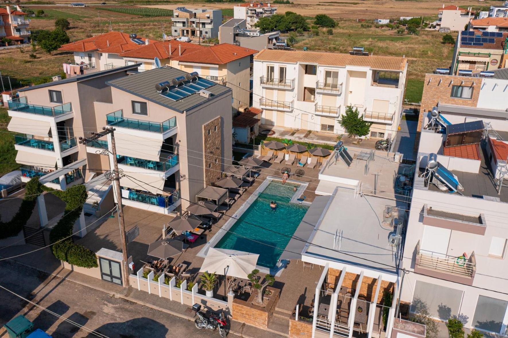 Callista Suites Флогита Екстериор снимка